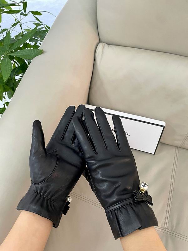 Chanel gloves hm140
